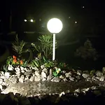 아파트 — Pool — Idro *