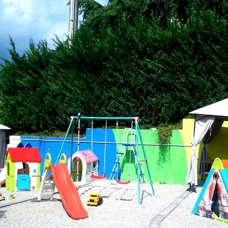 — Pool — Idro